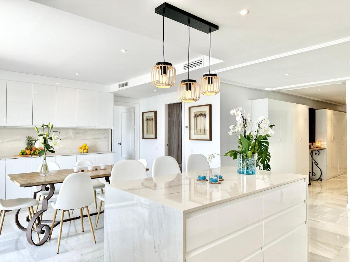Marbella Del Mar Beachfront - Eaw Homes ภายนอก รูปภาพ